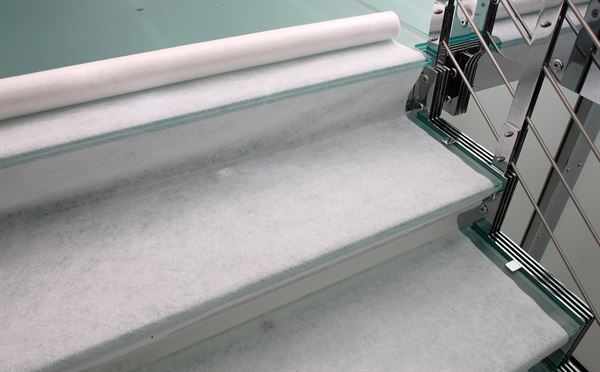 Abdeckvlies LO-ANTISLIP 1m x 10m, 160g/m², selbstklebend, 60Roll/Pal, ZLOANTISLIP